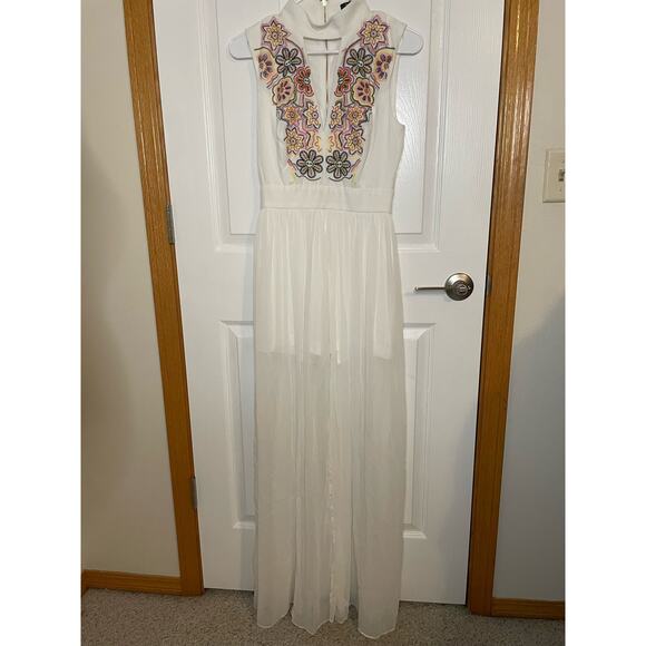 XOXO BOHO JUMPER - Picture 1 of 4